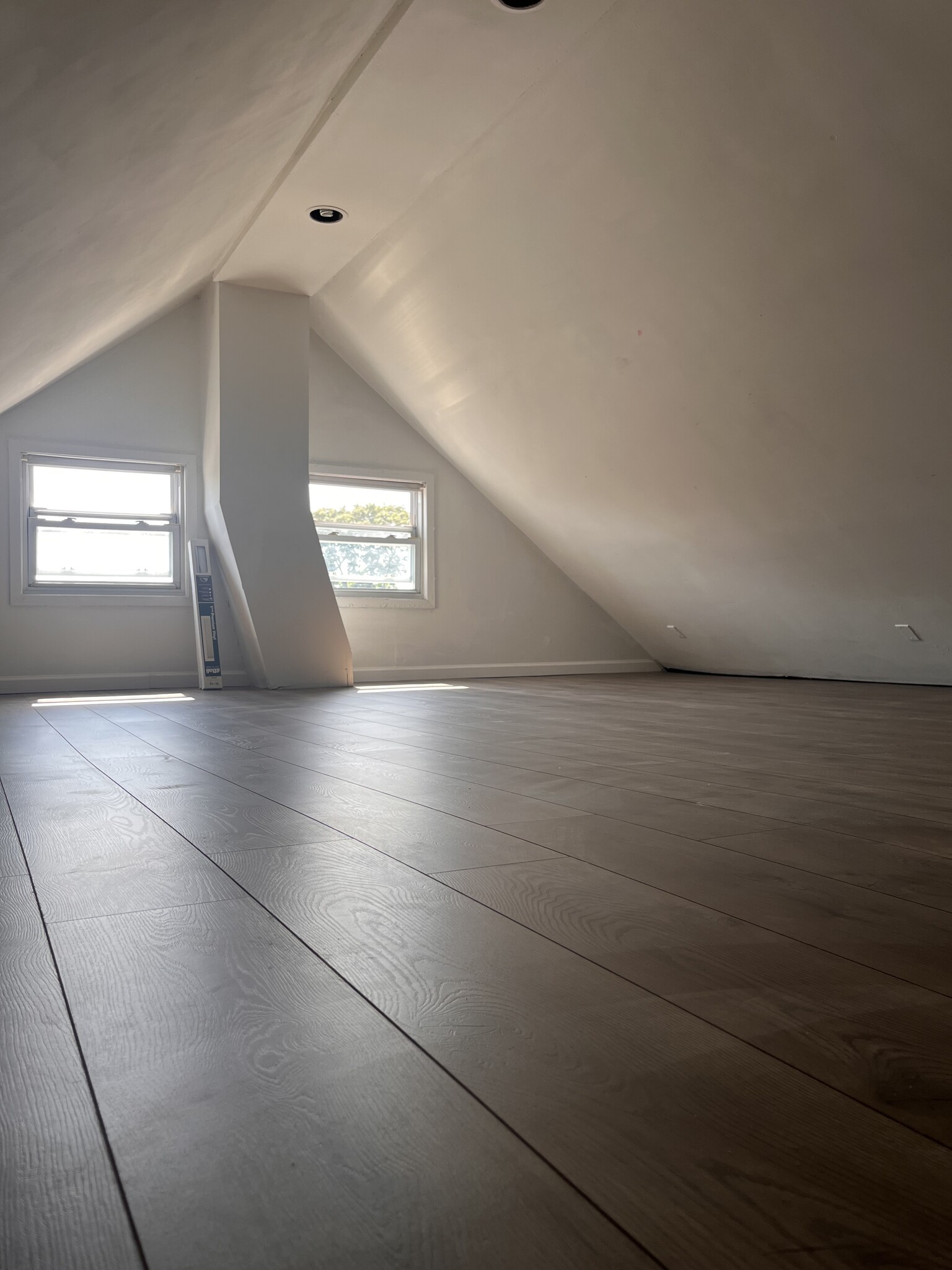 Building Photo - 349 Bellmore Rd