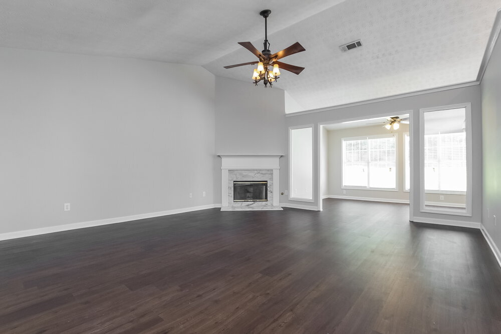 Building Photo - 2585 Fairmont Park Ct