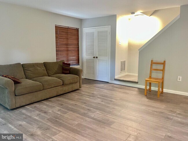 Building Photo - 10824 Whiterim Dr