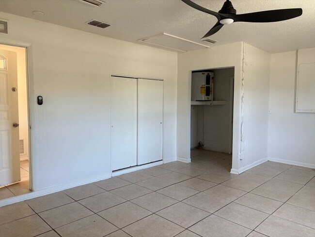 Building Photo - 3099 Deltona Blvd