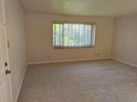 Building Photo - 2131 Stanton Ave