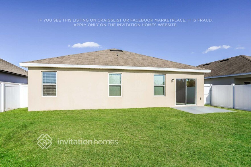 Building Photo - 3813 Wayfarer Wy