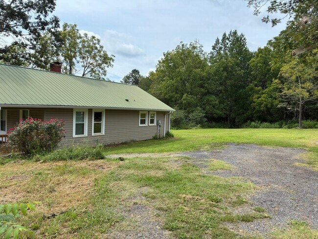 Building Photo - 6354 Larry Huffman St