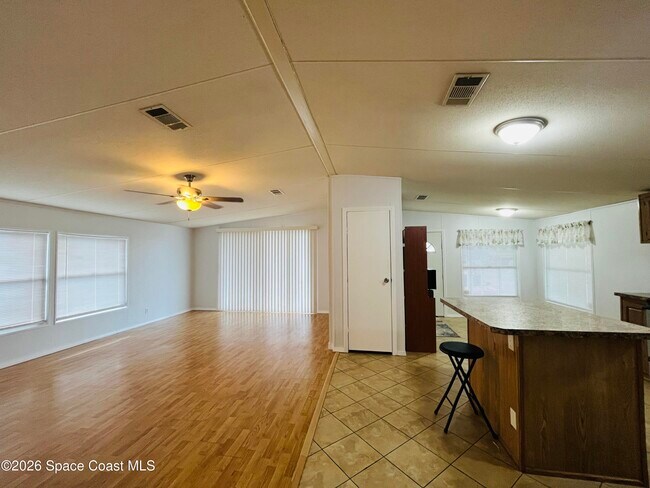 Building Photo - 1612 Cocoa Bay Blvd