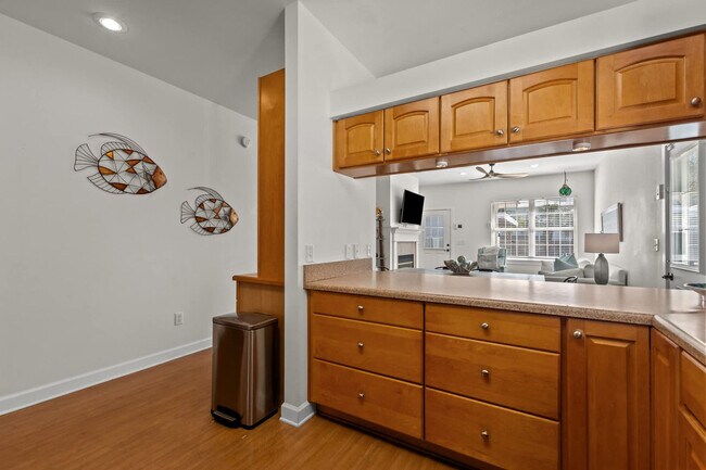 Building Photo - 95 Cobia St