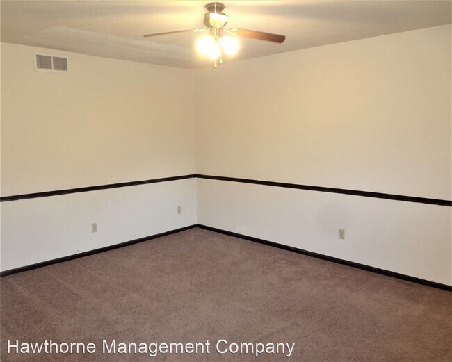 Building Photo - 3 br, 3.5 bath House - 409 Foxfire Drive