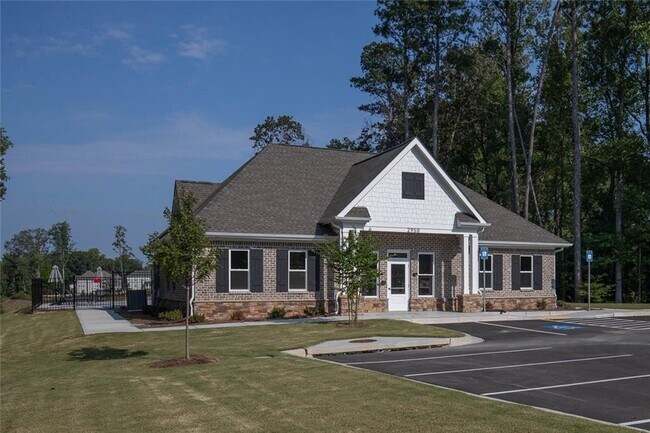 Building Photo - 2425 Livi Ln