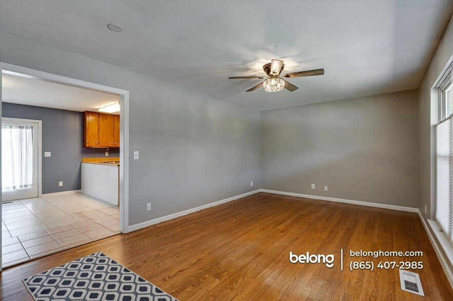 Building Photo - 2324 Mark Ln