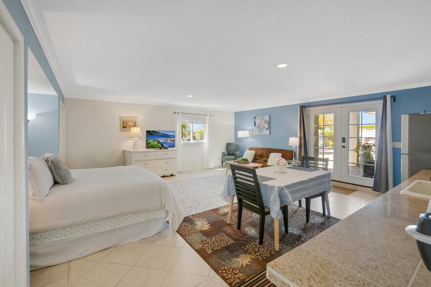 Building Photo - 32702 Seven Seas Dr