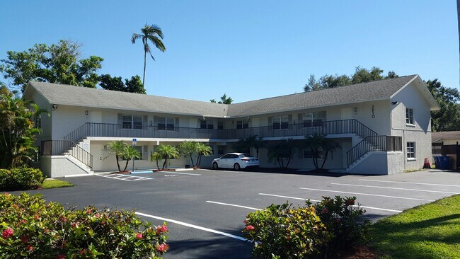 Primary Photo - Providence Pointe