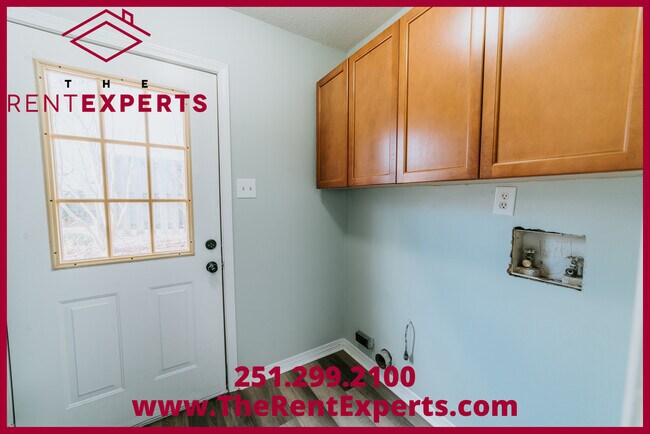 Building Photo - 9500 Ironwood Ct