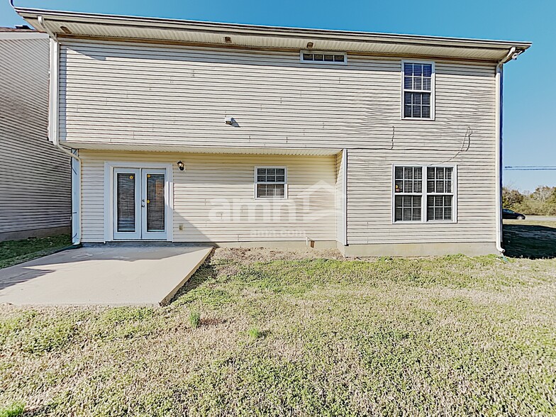 Building Photo - 1056 Lakewalk Dr