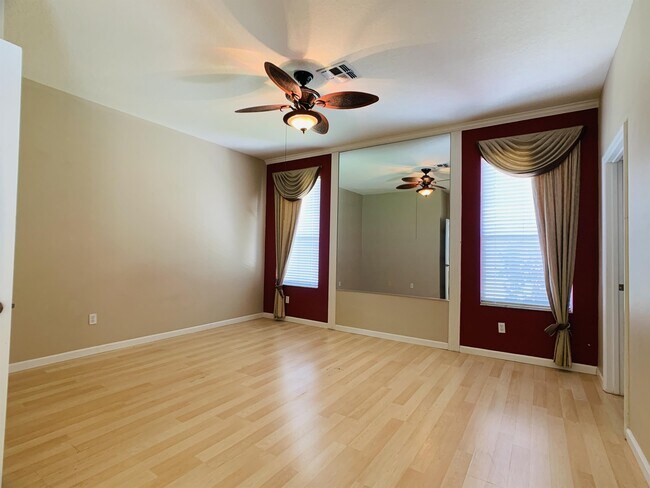 Building Photo - 3111 Pebble Ct