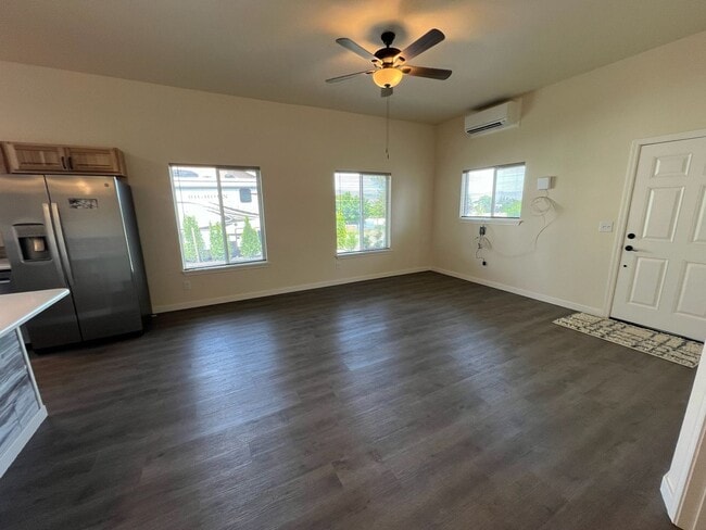 Building Photo - New Construction! 2 bed/ 2 bath with VIEWS...