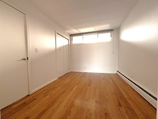 Building Photo - 345 Harvard St