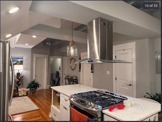 Building Photo - 40 Winthrop St