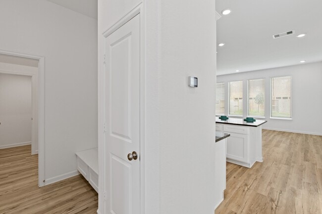Building Photo - 4131 Balboa Dr