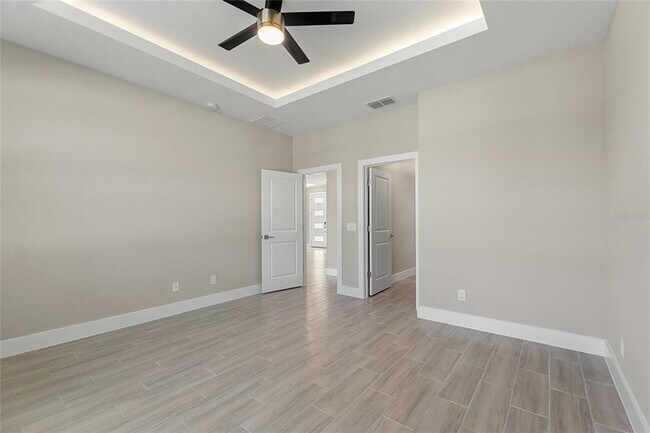 Building Photo - 11 Magnolia Ln