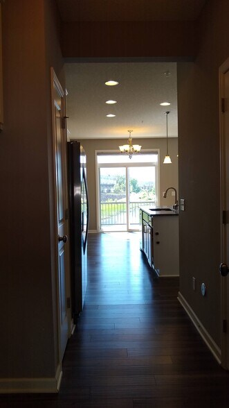 Building Photo - 6953 Archer Trl