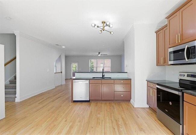 Building Photo - 740 Liberty Commons Dr NW