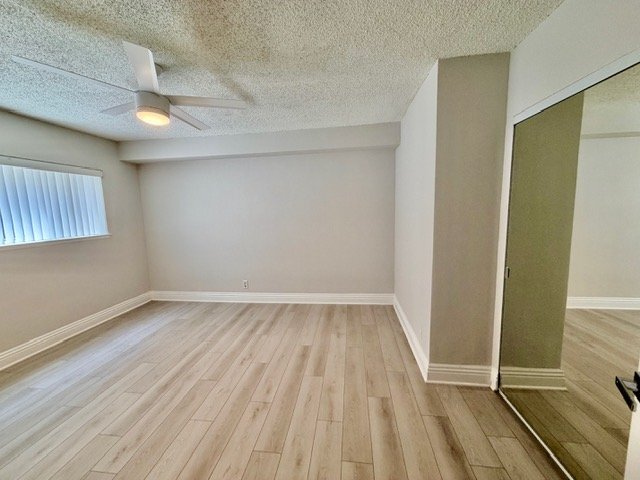 Building Photo - 1595 E Chevy Chase Dr