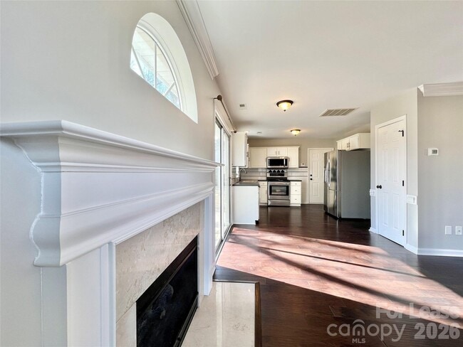 Building Photo - 4010 Suttle Pl