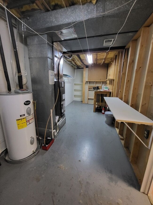 Building Photo - Well Maintained 3 Bedroom Townhome in East Lampeter Township