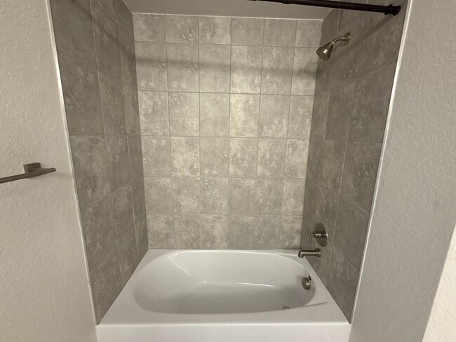 Building Photo - Truly Stunning 4-bedroom, 3-bathroom, 2 car garage in the beautiful new community of Villimar