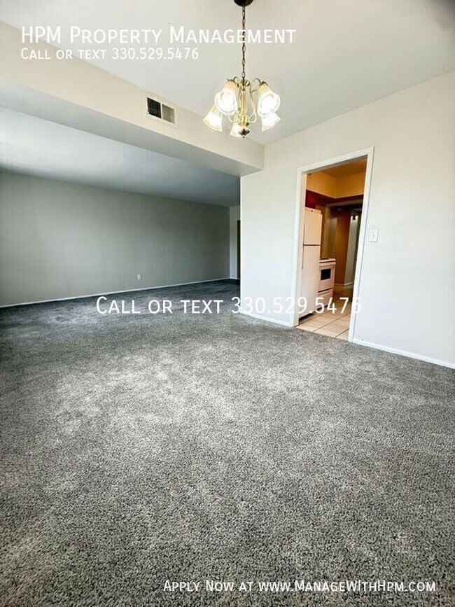 Building Photo - 3310 Warrensville Center Rd