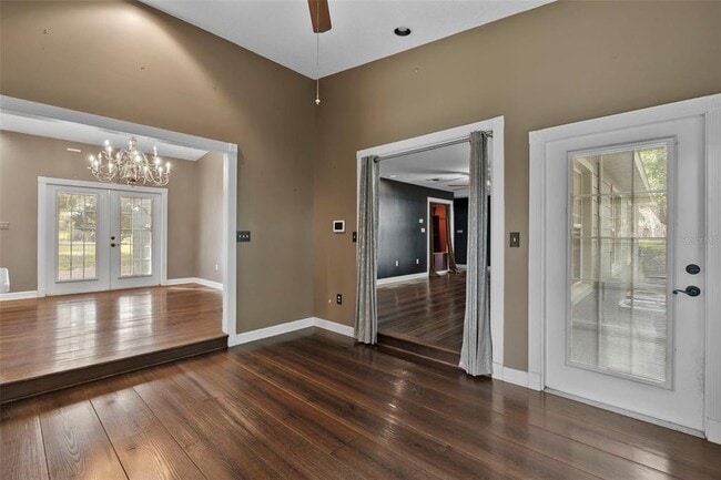 Building Photo - 126 E Palmetto Ave