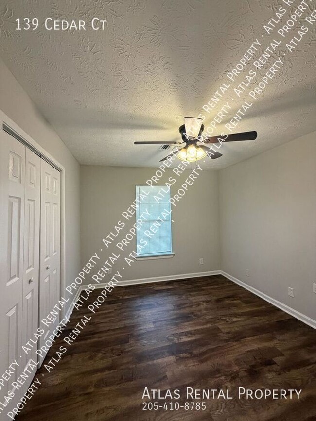 Building Photo - 139 Cedar Ct