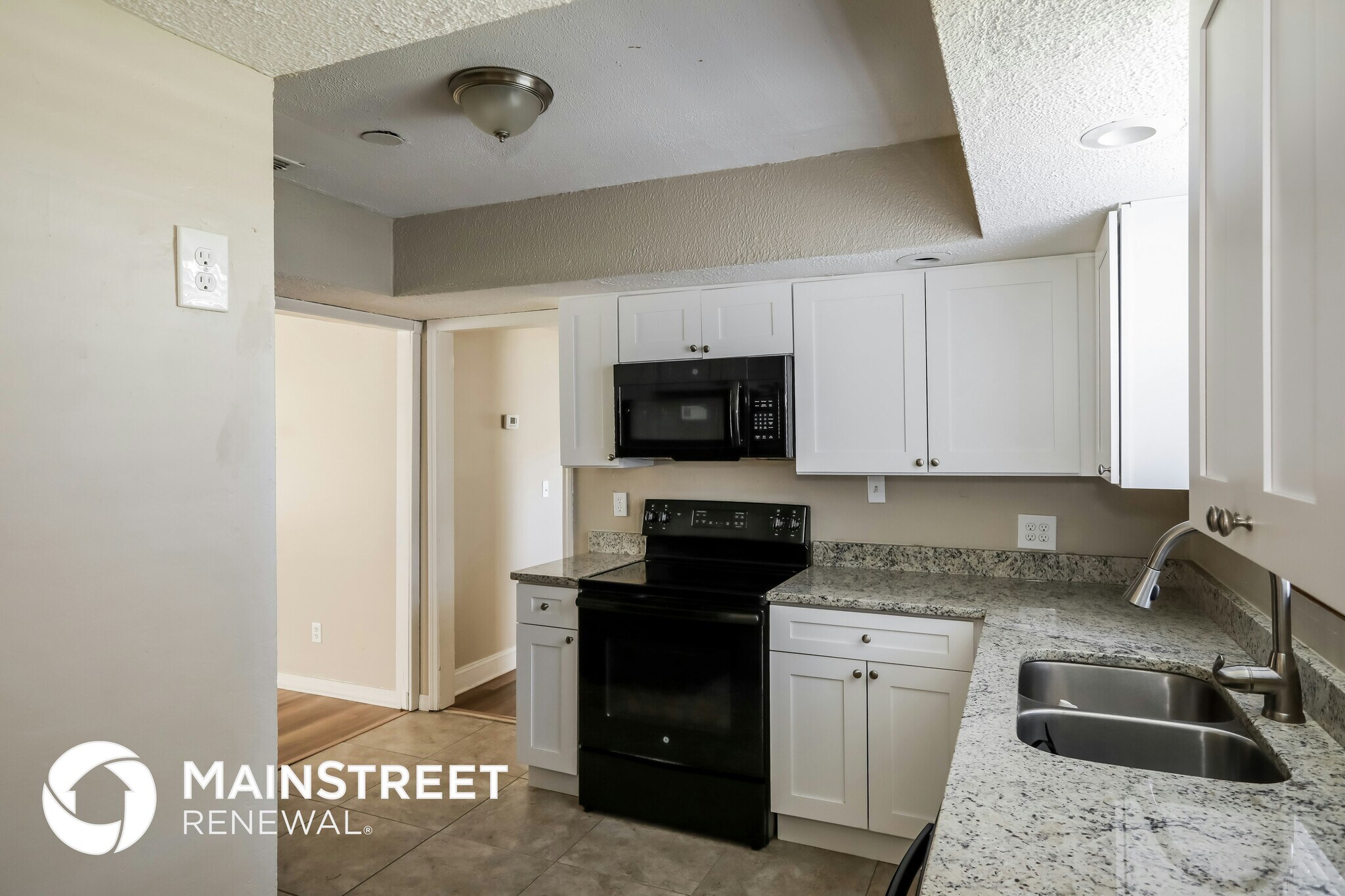 Building Photo - 2233 Bourget Dr