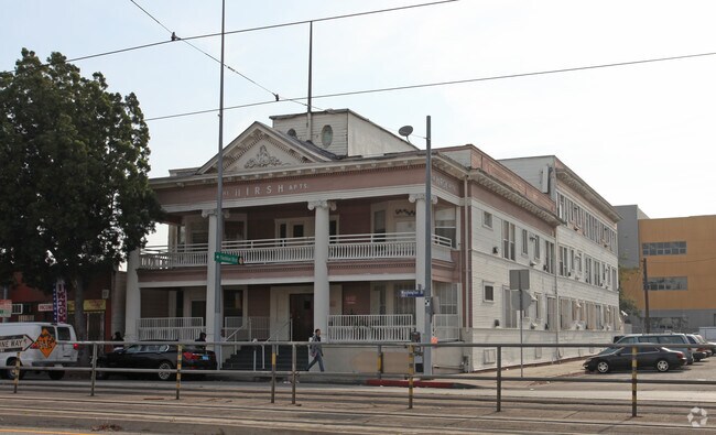 Building Photo - The Hirsh Apartments