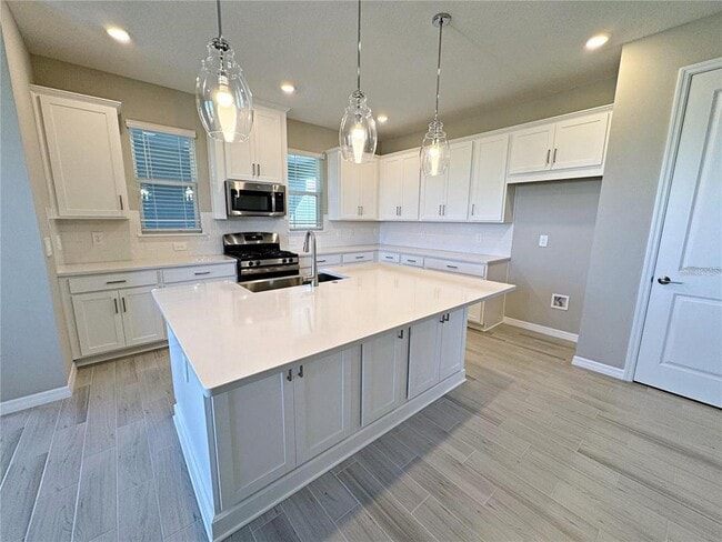 Building Photo - 15189 Summer Harvest St