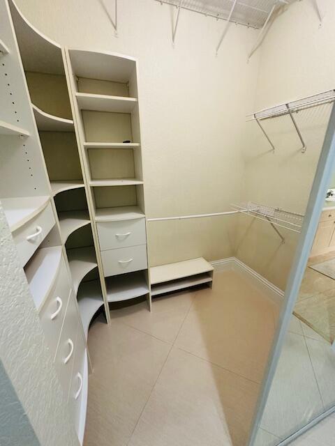 Building Photo - 5245 Sancerre Cir