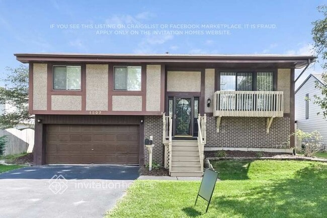 Building Photo - 1307 Foxcroft Dr