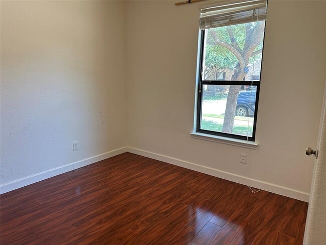 Building Photo - 14209 Naruna Way