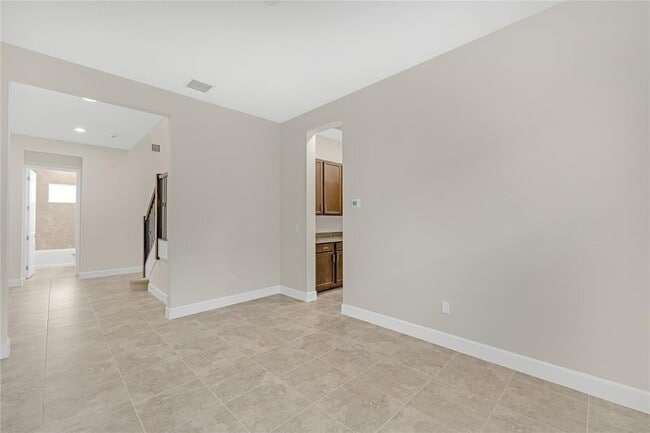 Building Photo - 14989 RedCove Pl