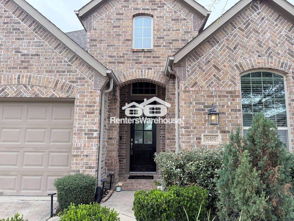 Building Photo - 10810 Kennowy Ct