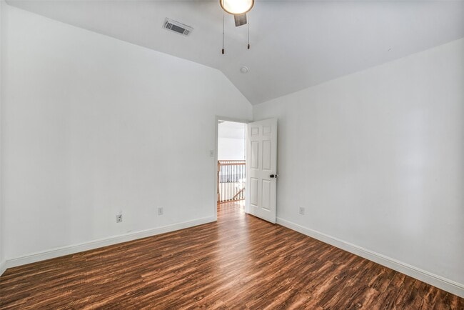 Building Photo - 16810 Noble Pass Ln