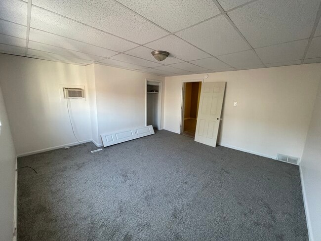 Building Photo - 2516 Josephine St