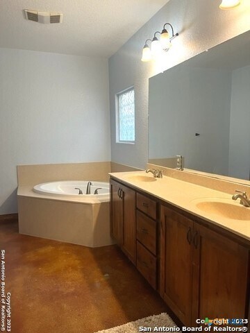 Building Photo - 249 Cross River St