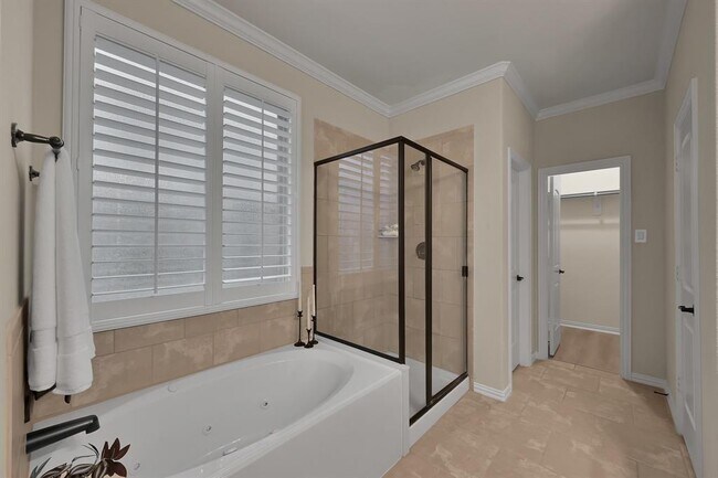 Building Photo - 31719 Dover Oaks Ln
