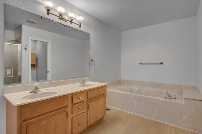 Building Photo - 9429 Fence Post Ct