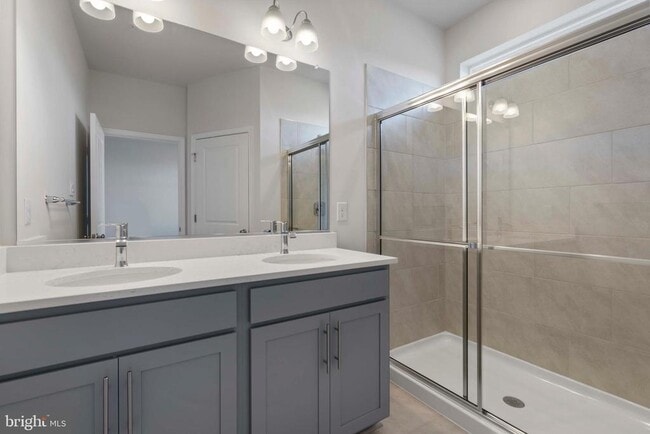 Building Photo - 331 Ensemble Wy