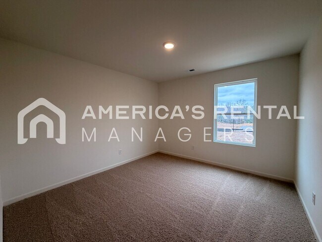 Building Photo - ONE MONTH FREE MOVE-IN SPECIAL! New Construction Home for Rent! Sign a 13-month lease by 4/15/202...