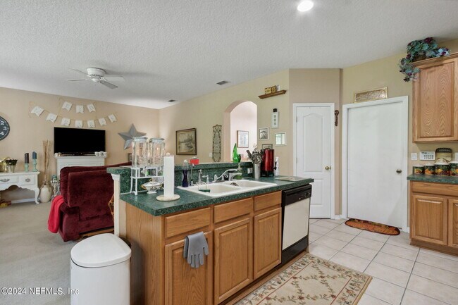 Building Photo - 3246 Millpond Ct