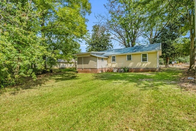 Building Photo - 714 Post St
