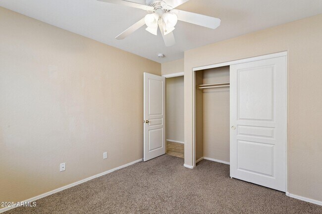Building Photo - 17513 W Caribbean Ln