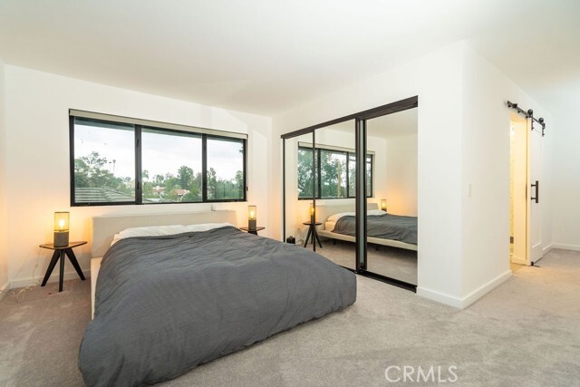 Building Photo - 288 St Albans Ave